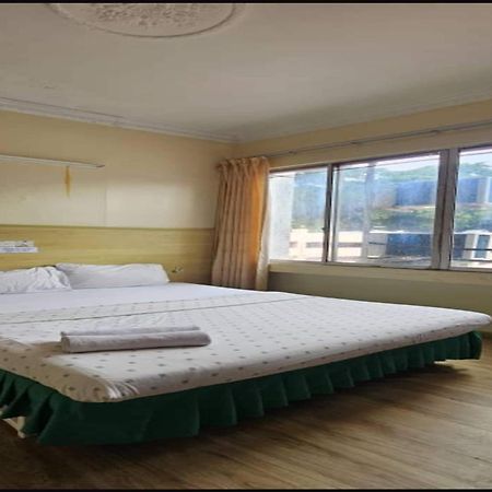 Oyo 90979 Sianglory Inn โกตาคินาบาลู ภายนอก รูปภาพ
