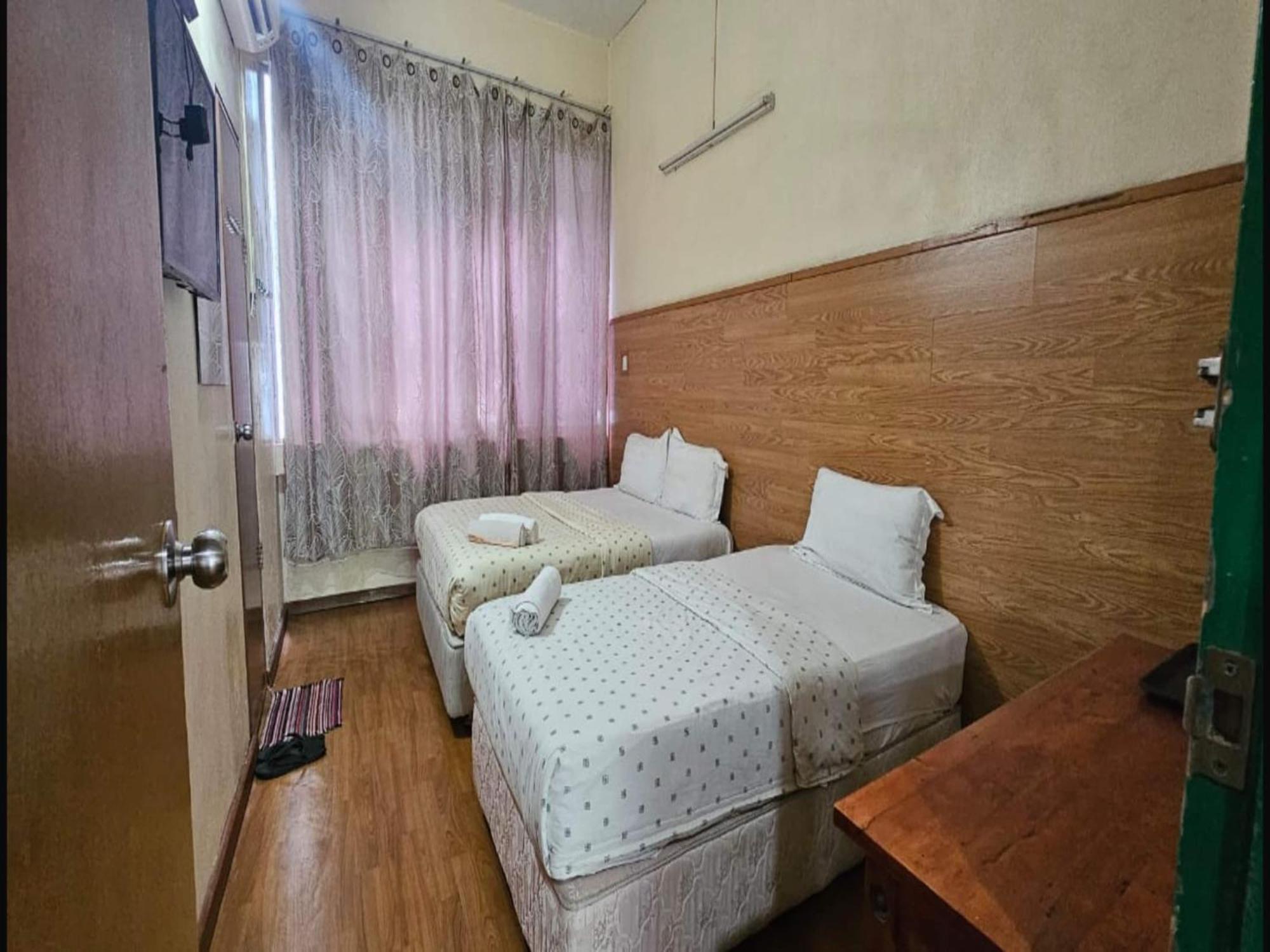 Oyo 90979 Sianglory Inn โกตาคินาบาลู ภายนอก รูปภาพ