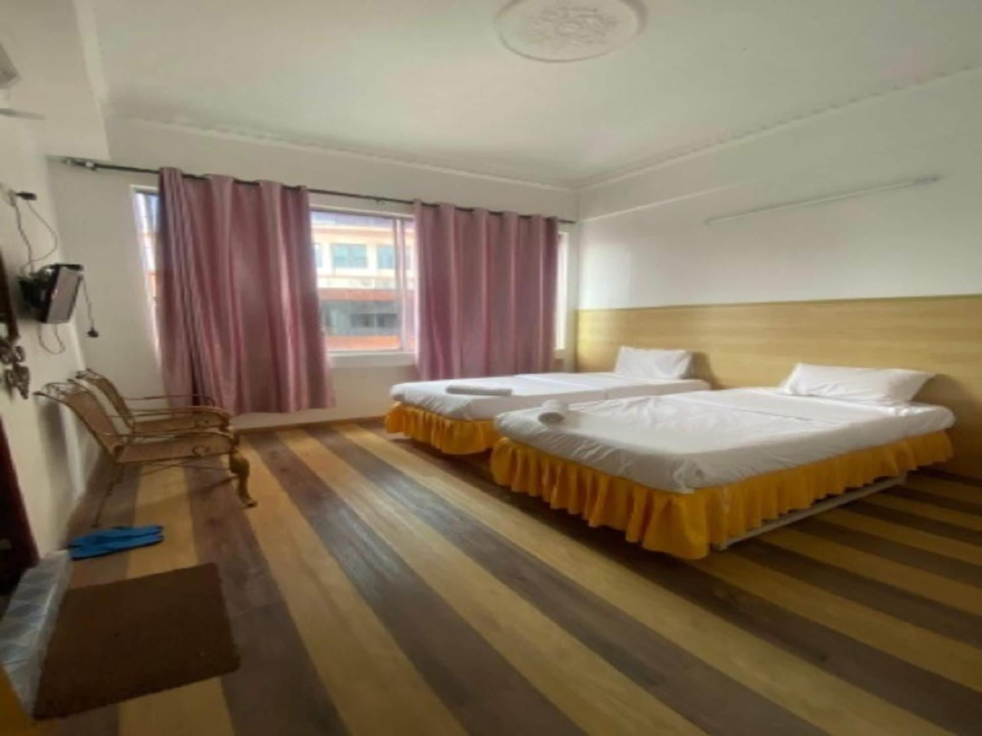 Oyo 90979 Sianglory Inn โกตาคินาบาลู ภายนอก รูปภาพ