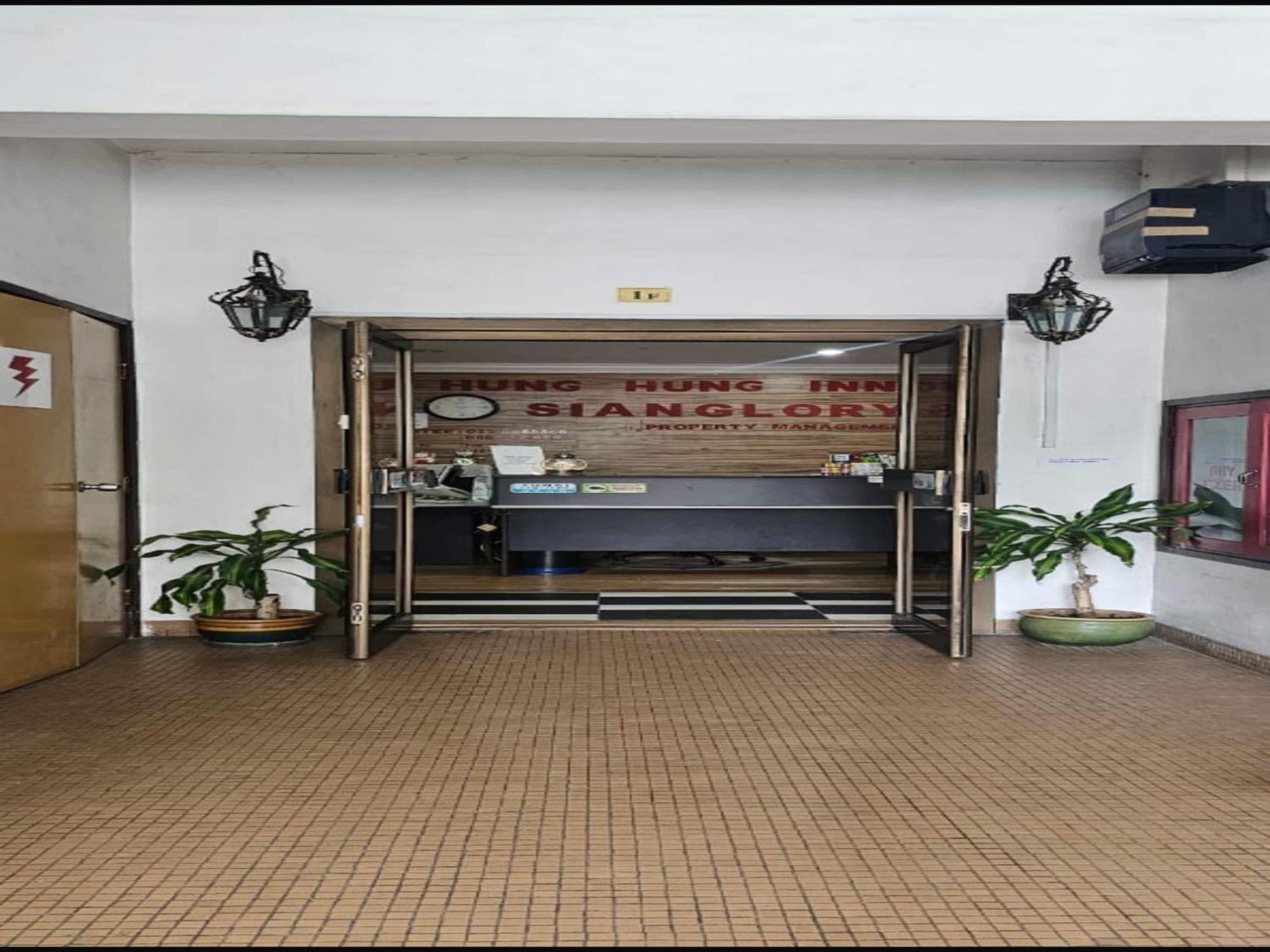 Oyo 90979 Sianglory Inn โกตาคินาบาลู ภายนอก รูปภาพ